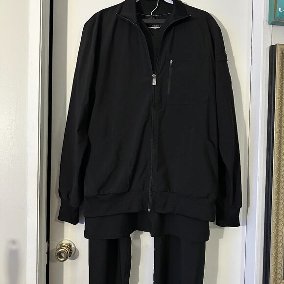 Infinity by Cherokee men's scrubs size medium jacket/shirt/pants - Picture 1 of 10